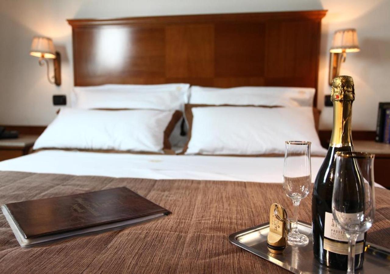 Garibaldi New 3* Naples